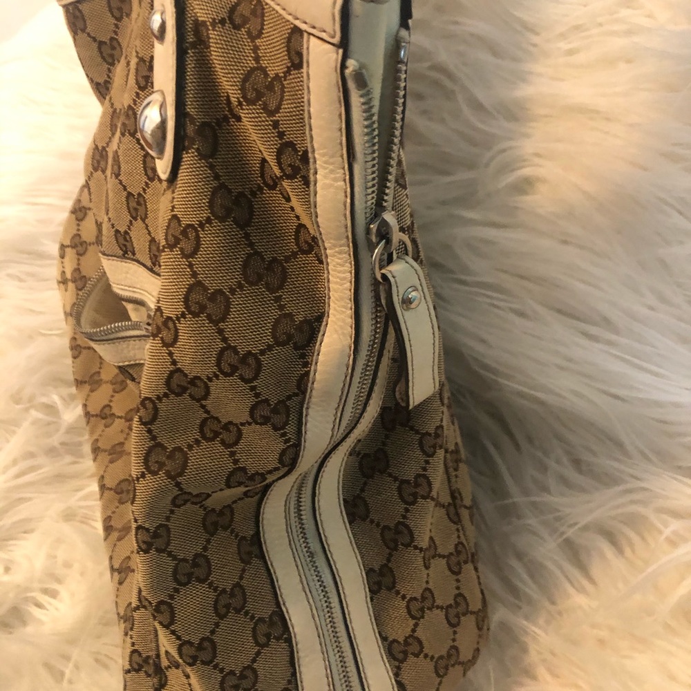 Purse - Picture 3 of 5